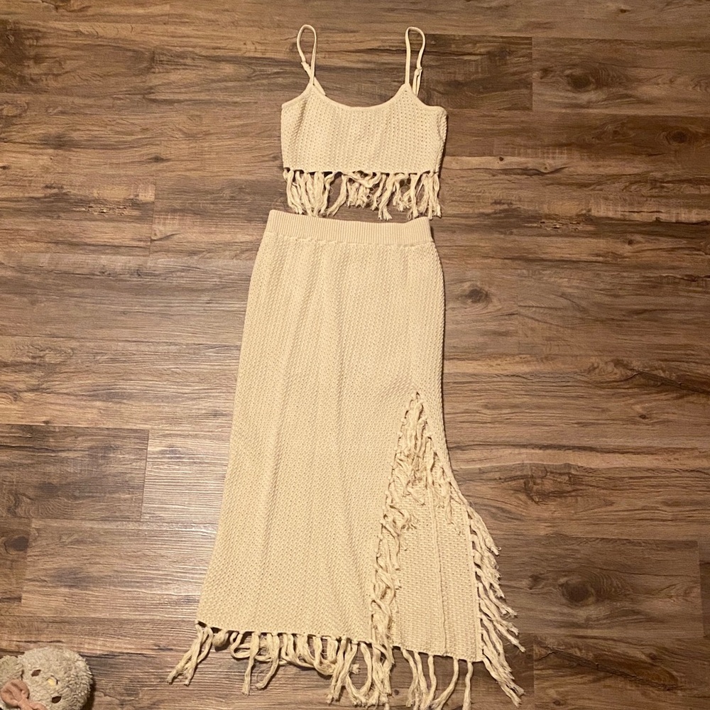 Le Lis Cream Fringe Midi Skirt